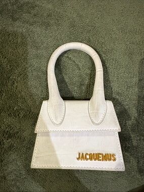 Jacquemus Cream Mini Handle Bag with Gold Logo